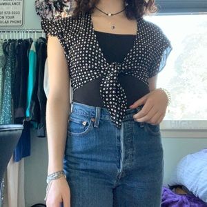 Urban renewal tie top